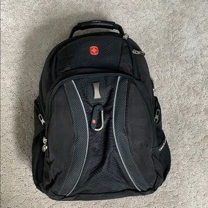 Black Swiss Gear Backpack